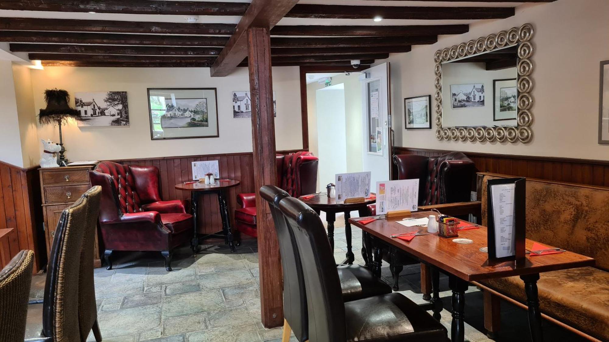 Glenisla Hotel Blairgowrie and Rattray Екстериор снимка