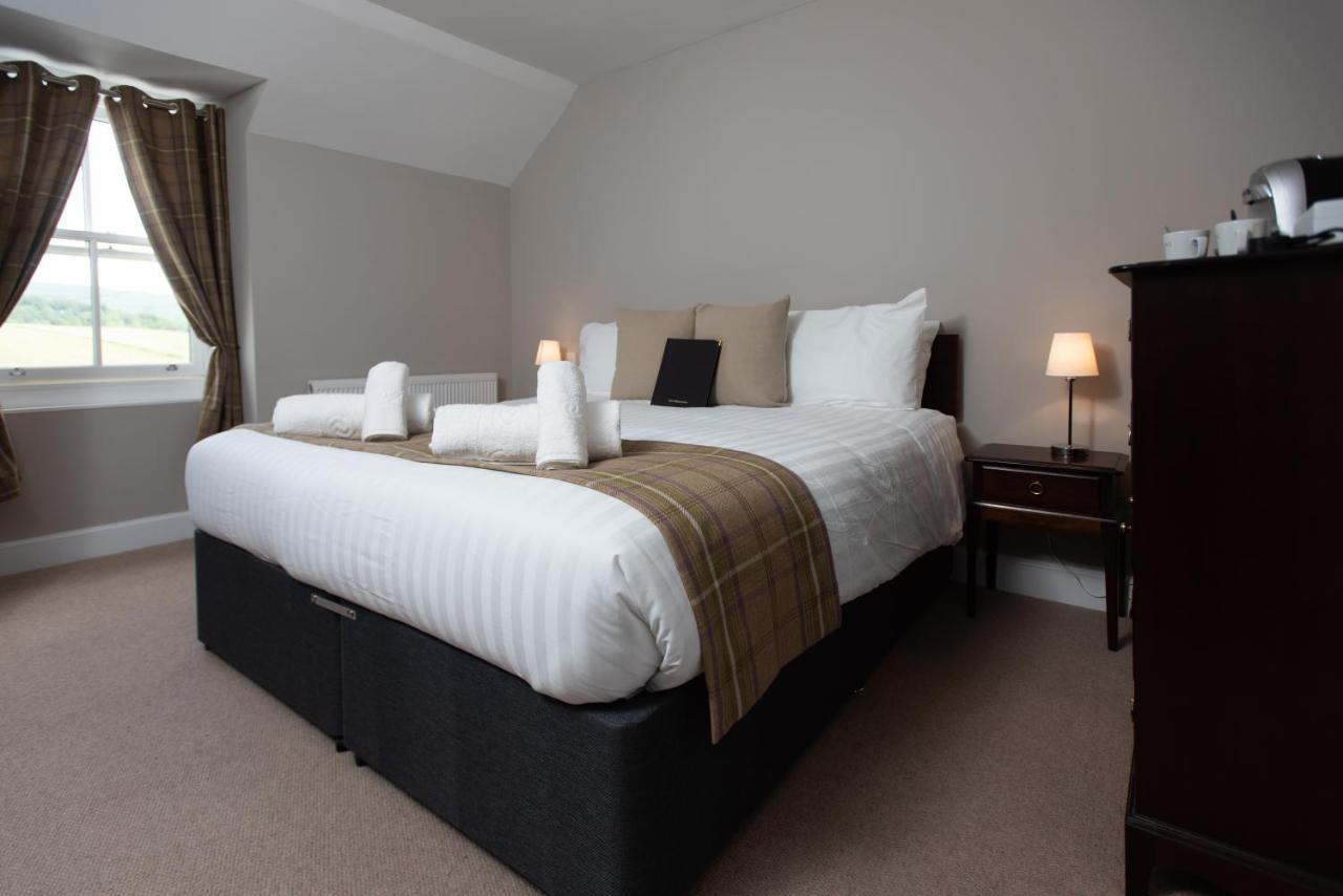 Glenisla Hotel Blairgowrie and Rattray Екстериор снимка